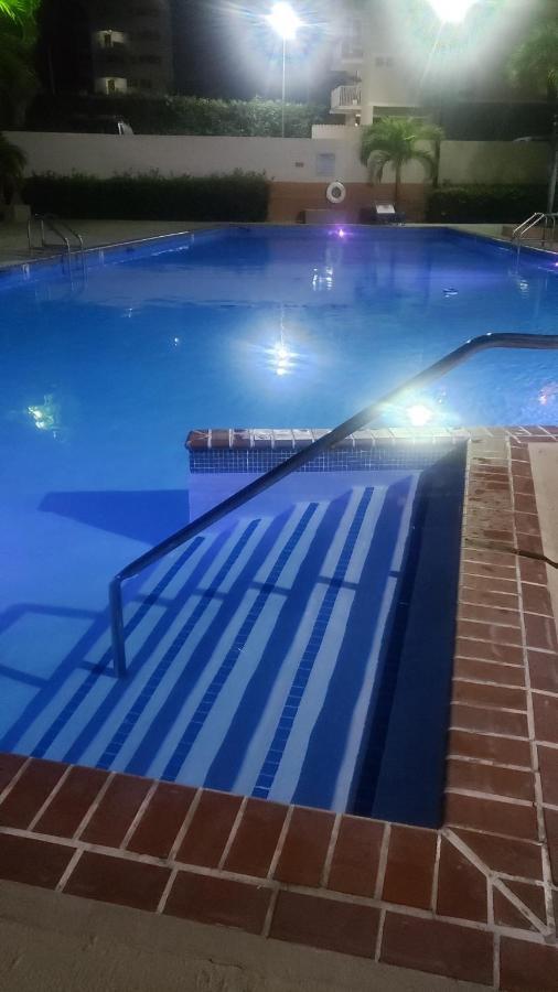 Apartament Saint Tropez San Juan Zewnętrze zdjęcie